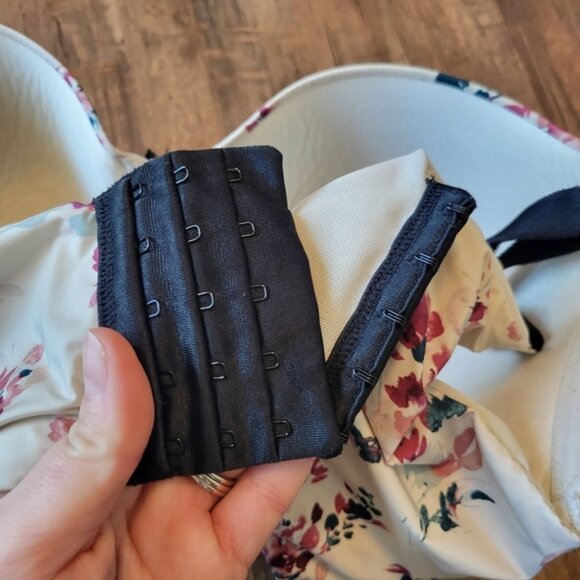 Torrid Curve Floral Print 40G Bra - Picture 7 of 9